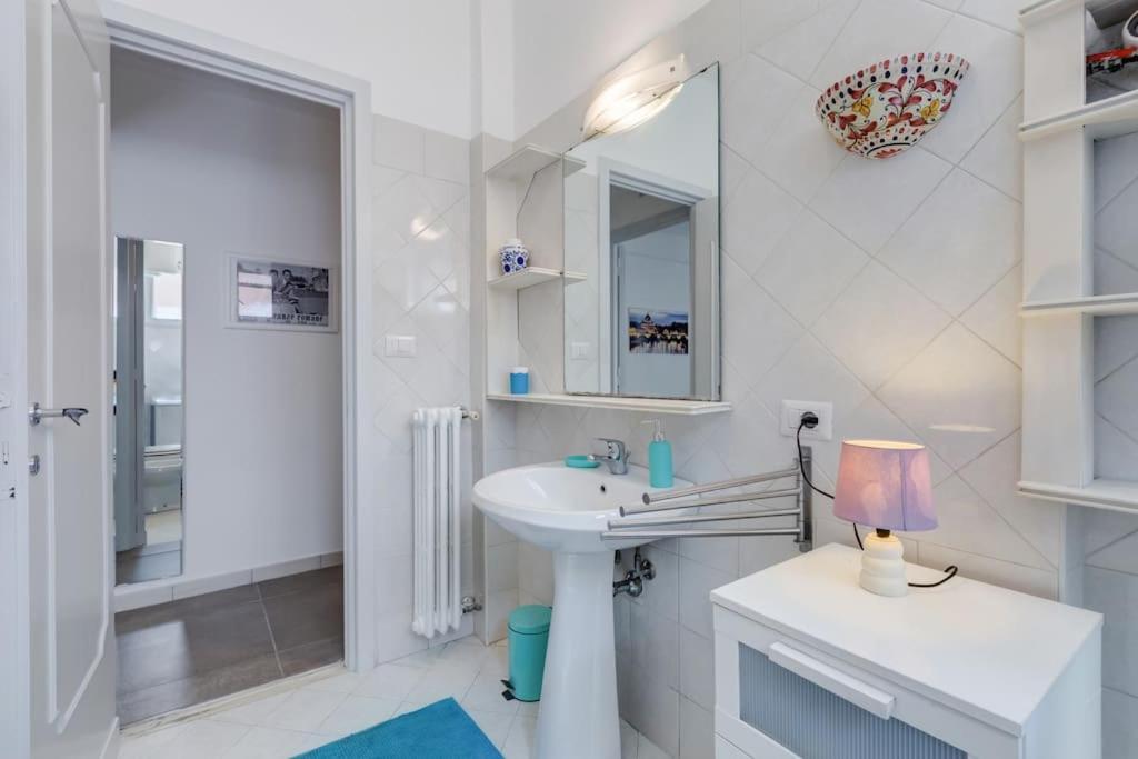 Casa Vacanze Nonna Elena Рим Экстерьер фото