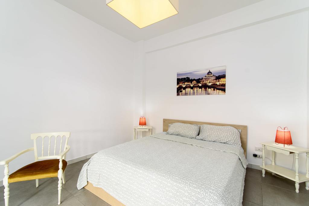 Casa Vacanze Nonna Elena Рим Экстерьер фото