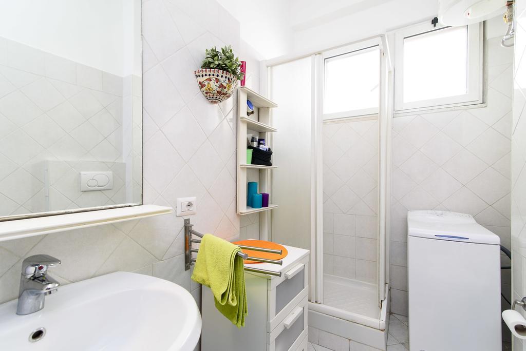 Casa Vacanze Nonna Elena Рим Экстерьер фото